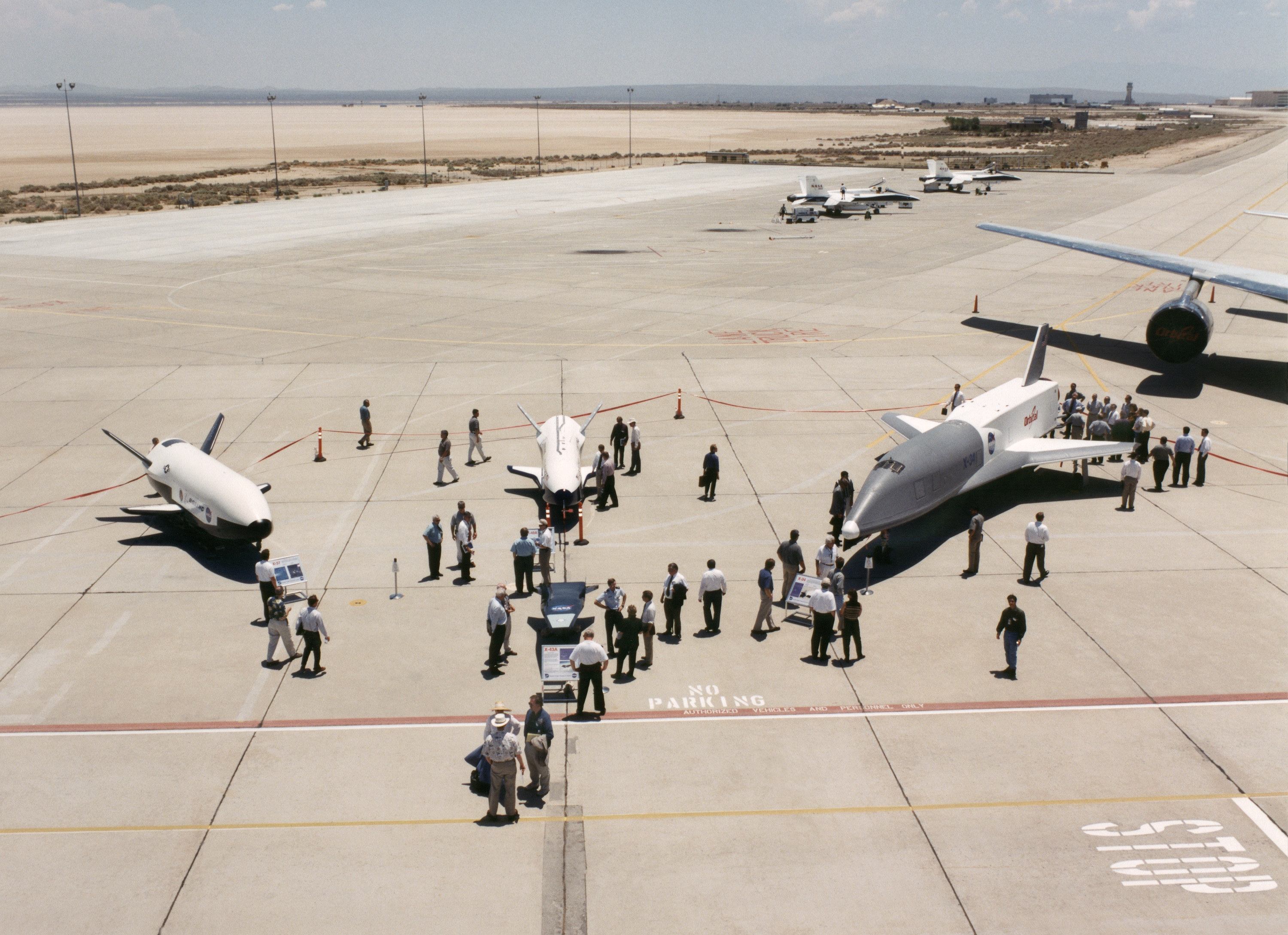 Х 34. Космический самолет x-37b. Boeing x-37. Боинг x37. X-37b ВВС США.