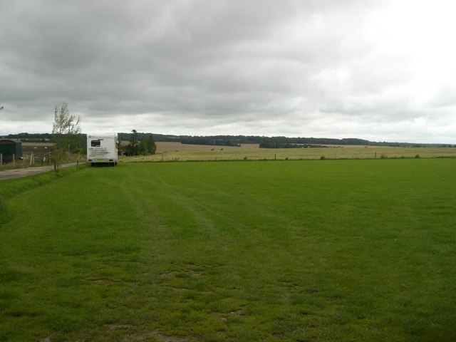 File:Stourpaine Down - geograph.org.uk - 530208.jpg