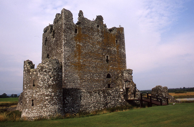 File:Threave Castle - geograph.org.uk - 1079623.jpg