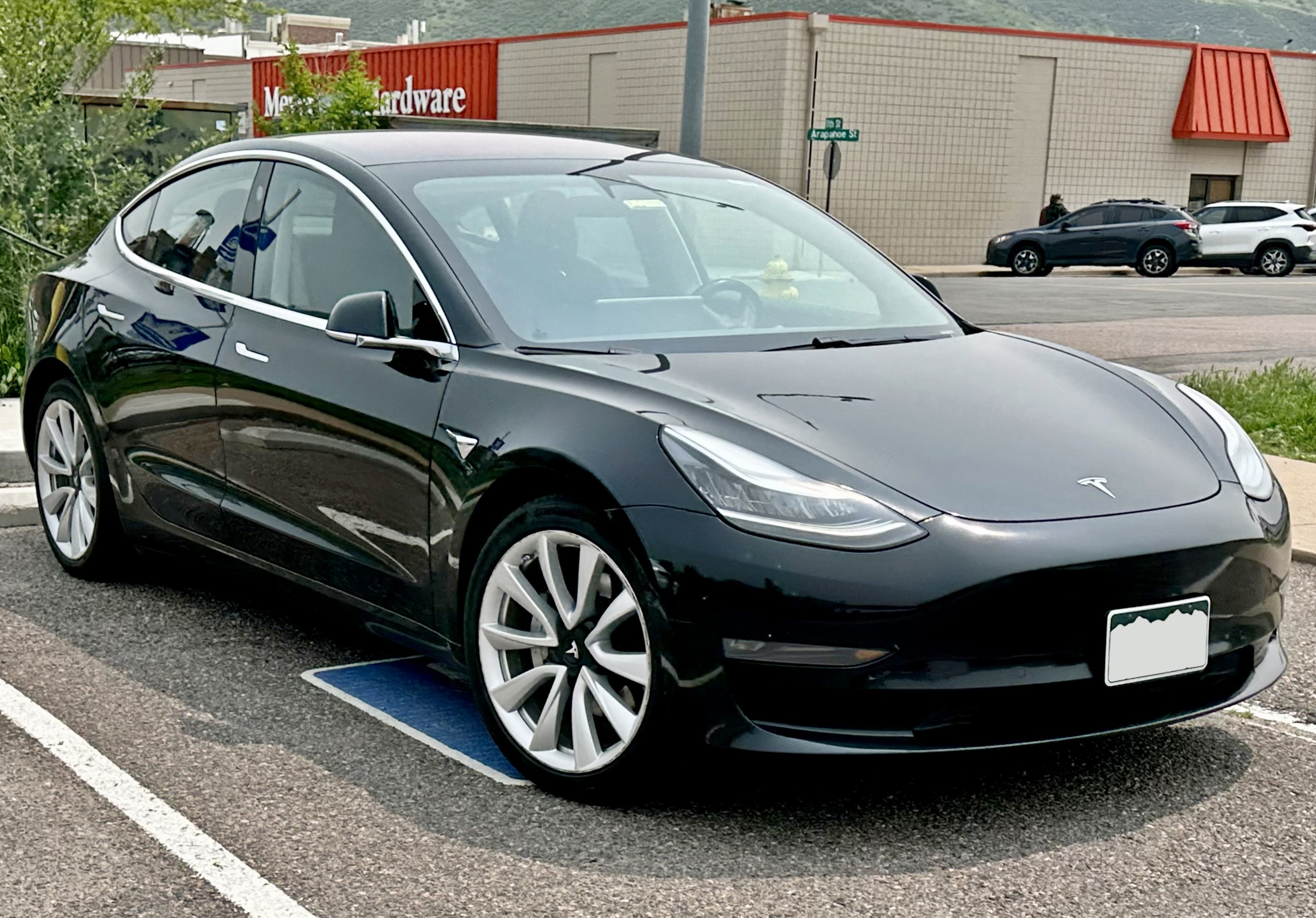 File:0 Tesla Model 3 0.jpg - Wikimedia Commons