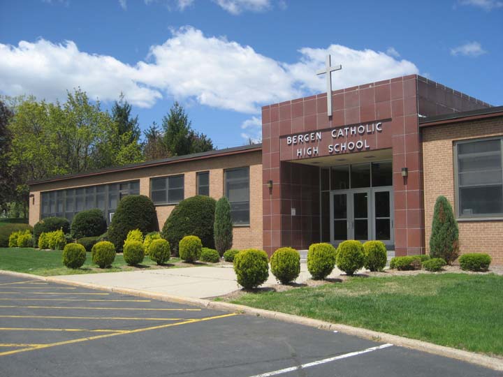 St. Patrick Catholic Secondary School - Wikipedia