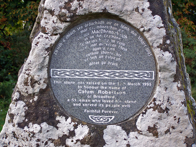 File:Calum Robertson memorial plaque - geograph.org.uk - 991275.jpg