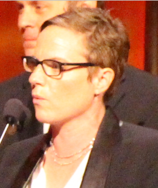 Nee pictured accepting the Peabody for ''[[Doc McStuffins]]''