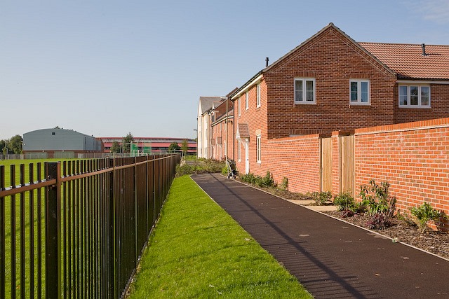 File:Crestwood View, Boyatt Wood - geograph.org.uk - 961320.jpg