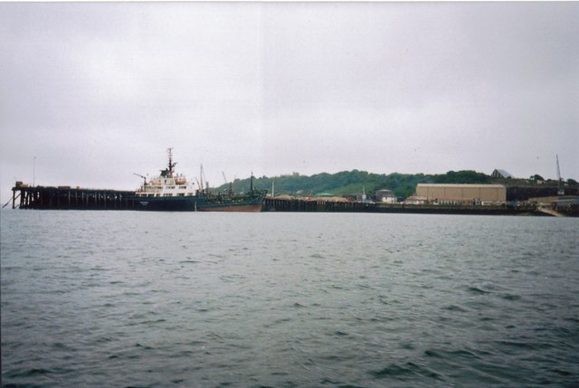 File:Falmouth , Falmouth Harbour - geograph.org.uk - 1246479.jpg