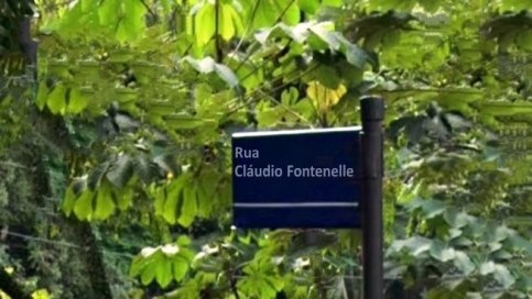 File:Foto de morador do bairro da Placa vandalizada durante uma madrugada da Rua Cláudio Fontenelle.jpg