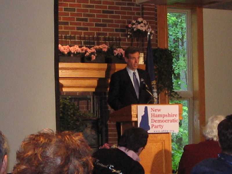 File:Governor Warner addresses the luncheon (191766036).jpg