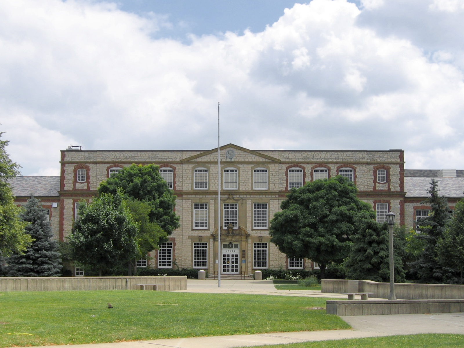 Upper Arlington High School