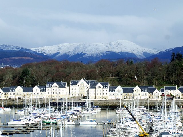 File:Kip Marina and Kilmun Hill - geograph.org.uk - 372249.jpg