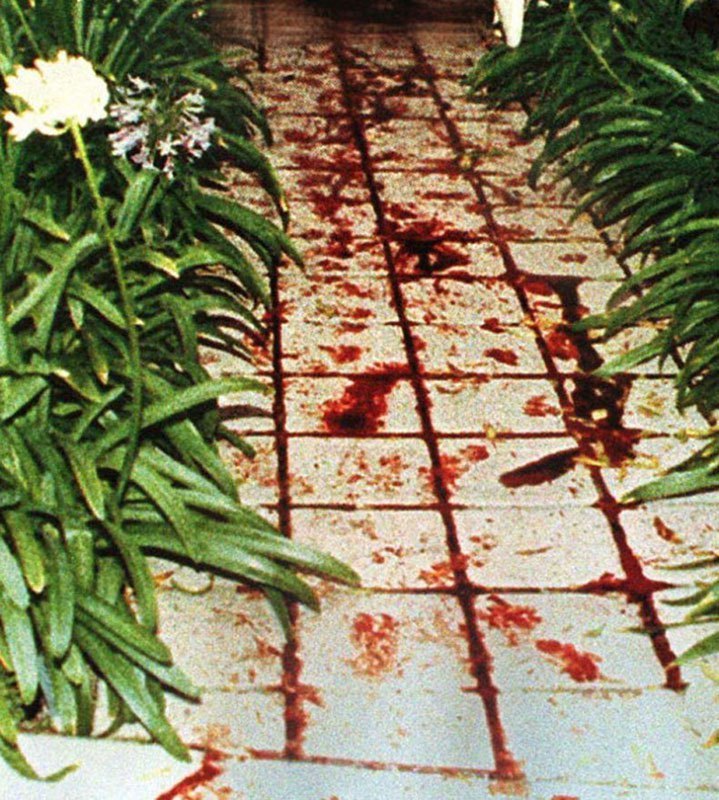 crime scene photos nicole brown simpson