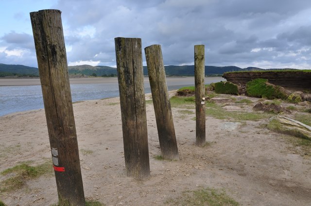 File:Posts near Nab Point - geograph.org.uk - 1405524.jpg