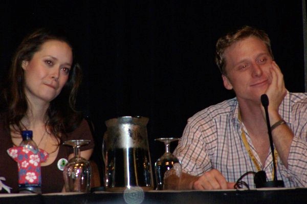 File:Summer Glau & Alan Tudyk (4186103488).jpg