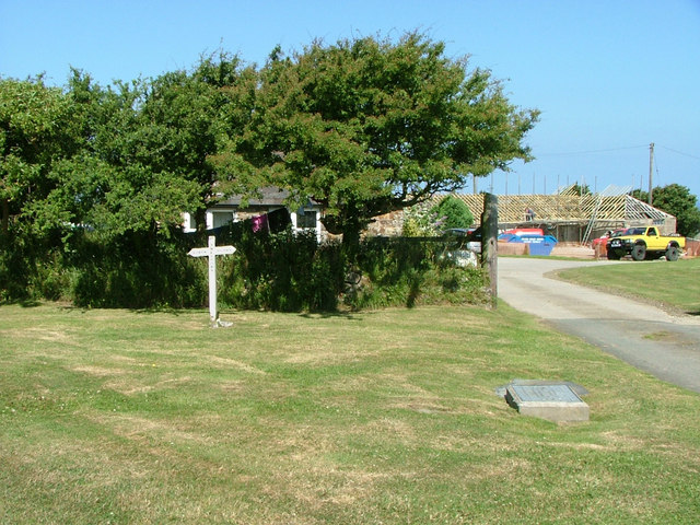 File:Tresmorn - geograph.org.uk - 212705.jpg