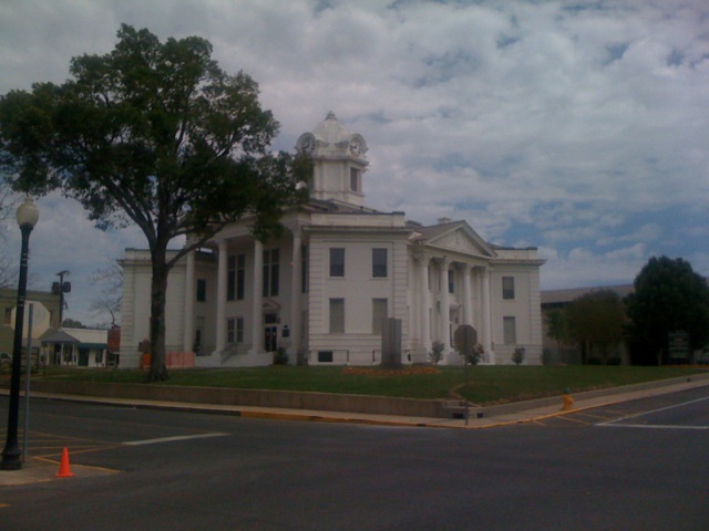 File:Vernon Parish Courthouse, LA.jpg