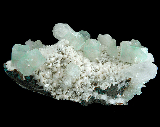 File:Apophyllite-(KF)-Stilbite-Ca-Heulandite-Ca-273358.jpg