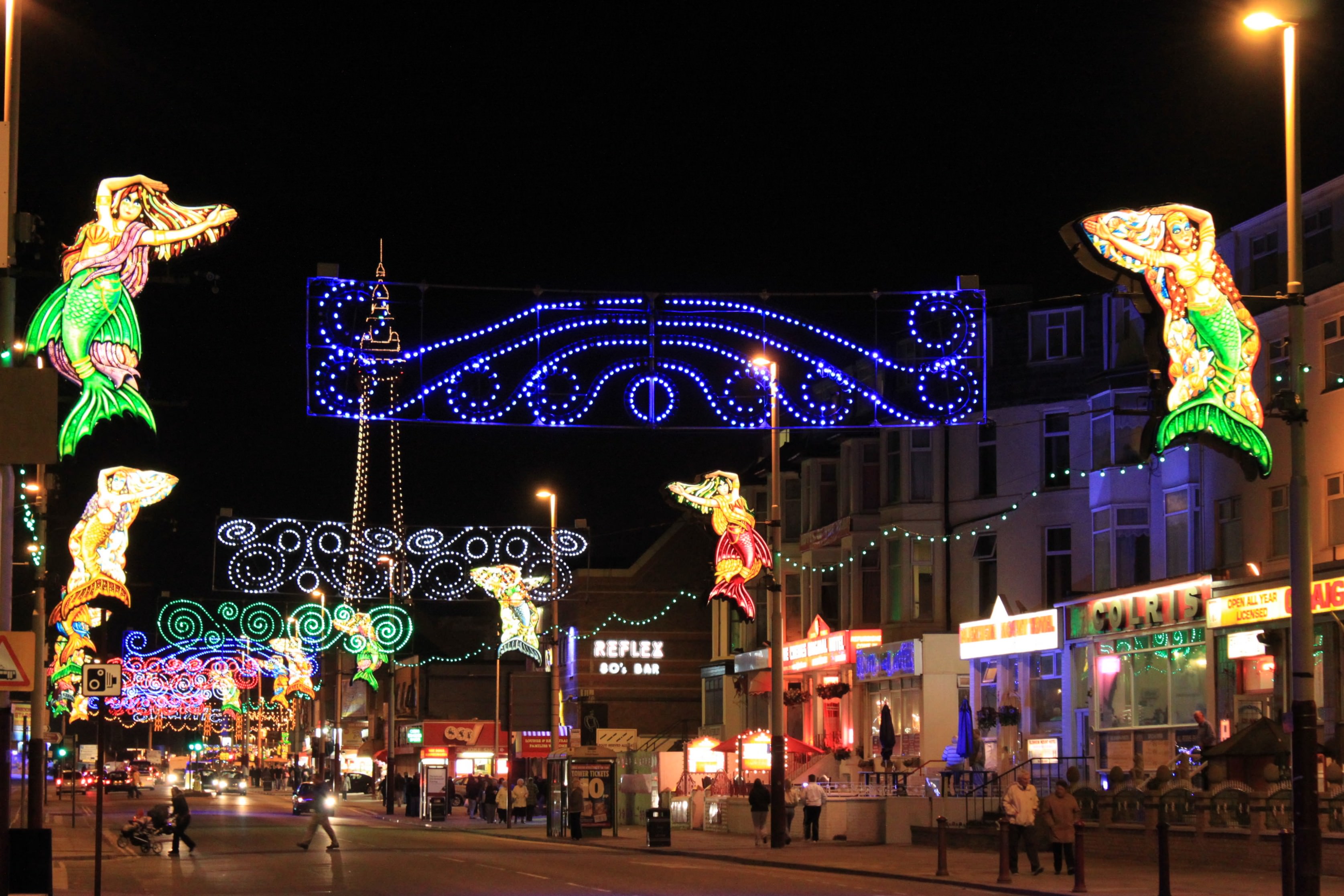 of people who have switched on Blackpool Illuminations -