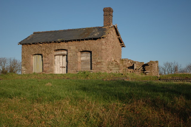 File:Disused railway, Almeley - geograph.org.uk - 327771.jpg