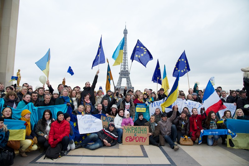 File:Euromaidan Paris 1.jpg