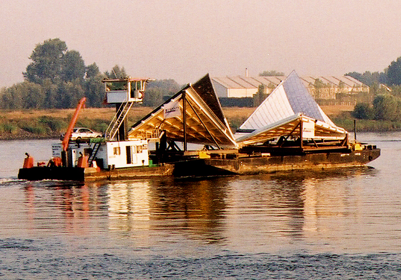 File:Gerechtsgebouw Antwerpen 030812 b09 (cropped).jpg