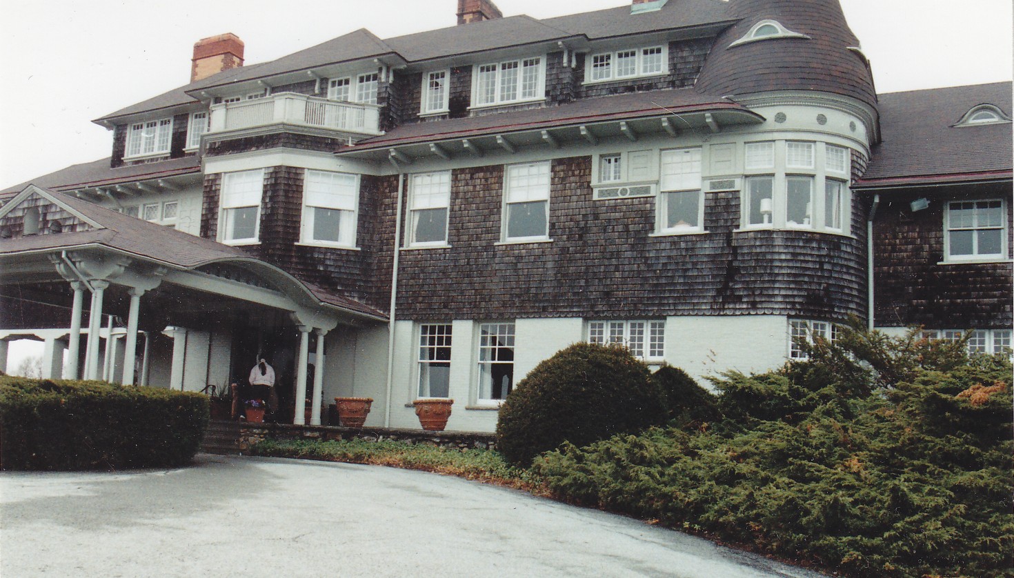 The Homes of Jacqueline Bouvier Kennedy Onassis 