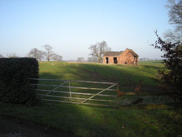 File:In need of some TLC - geograph.org.uk - 697309.jpg