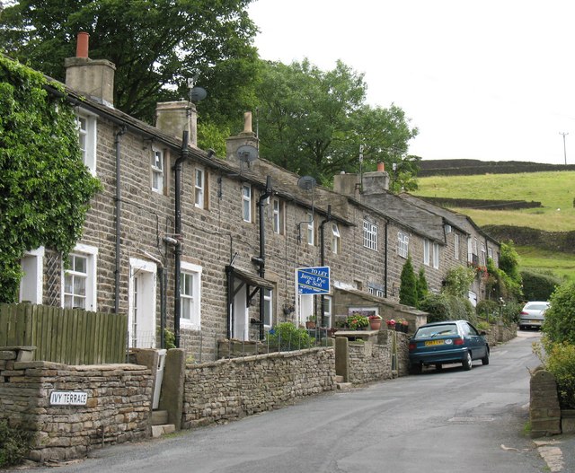 File:Ivy Terrace, Low Bradley - geograph.org.uk - 1401378.jpg