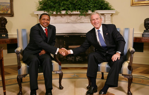 File:Jakaya Kikwete with George Bush August 29, 2008-1.jpg
