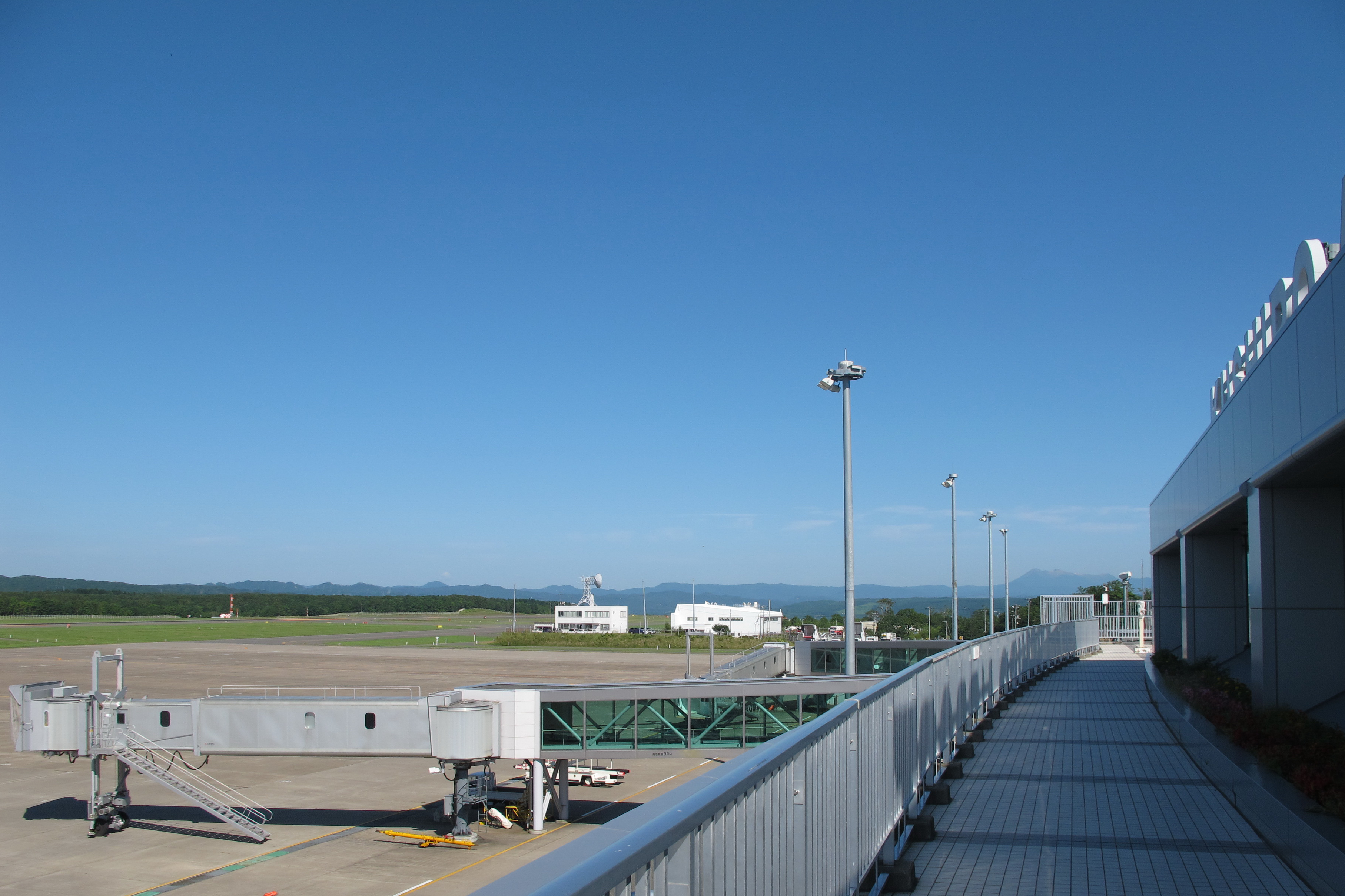 Goj airport. Kushiro Airport.