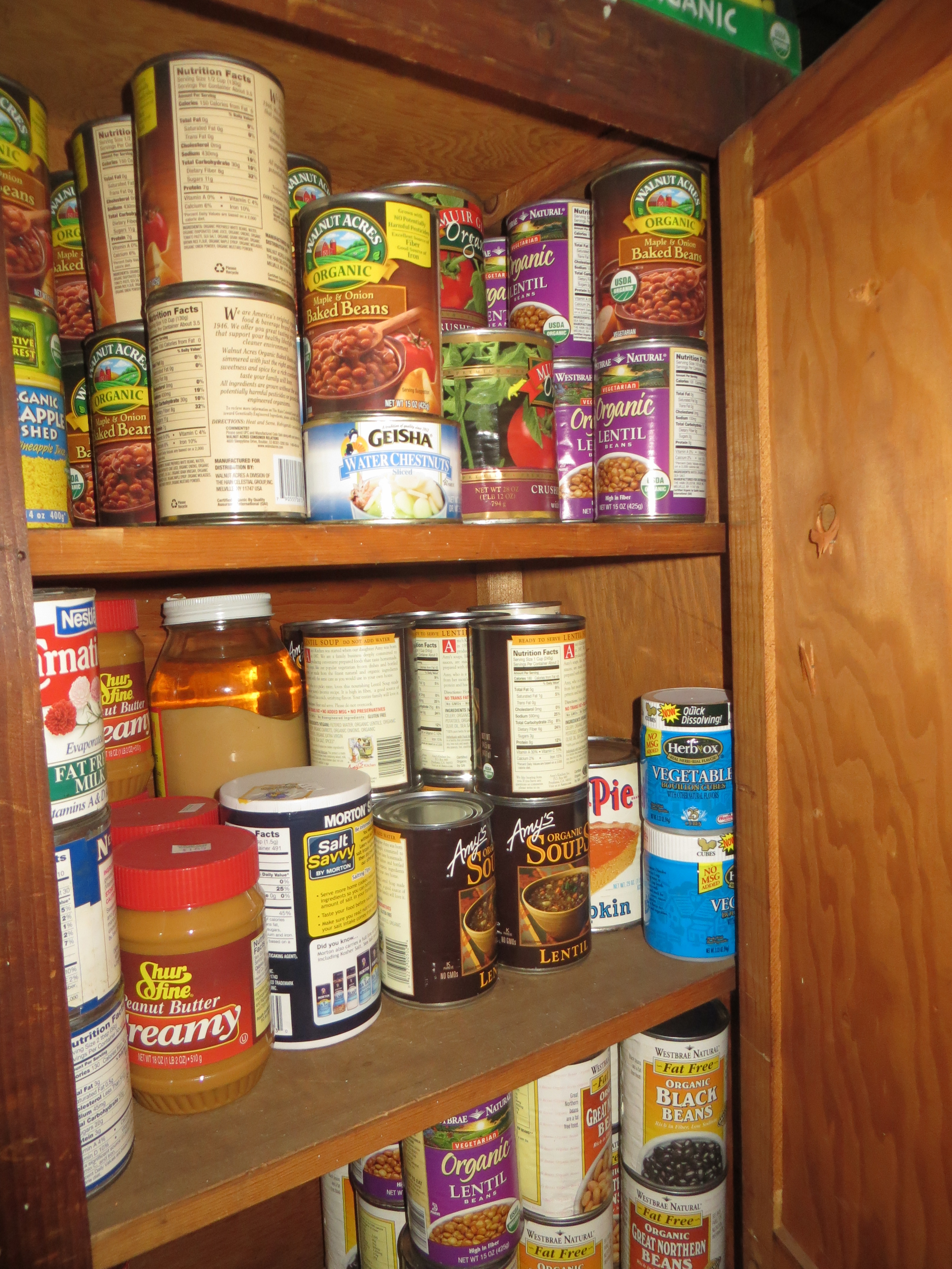 File Non Perishable Food In Cabinet Jpg Wikimedia Commons