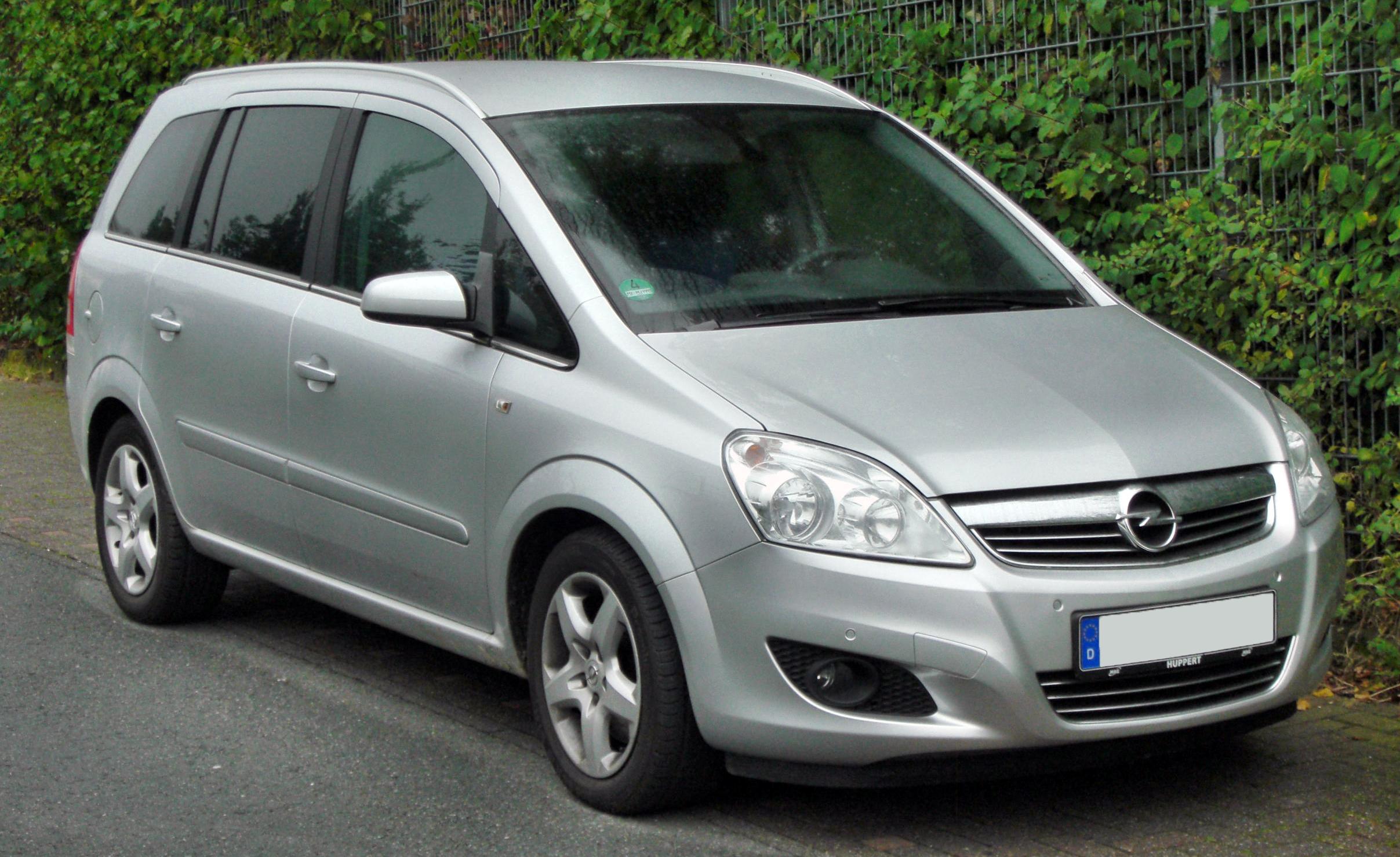 opel zafira b 
