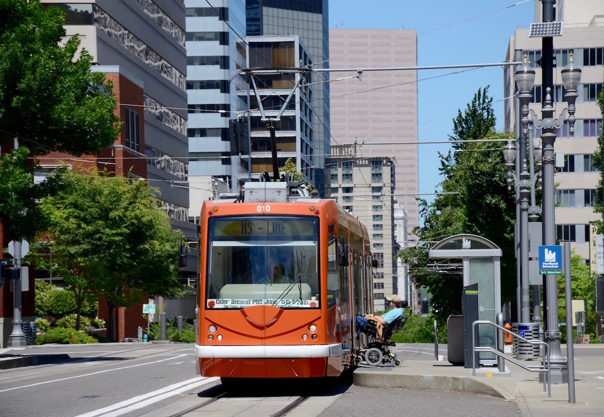 A streetcar on the NS Line