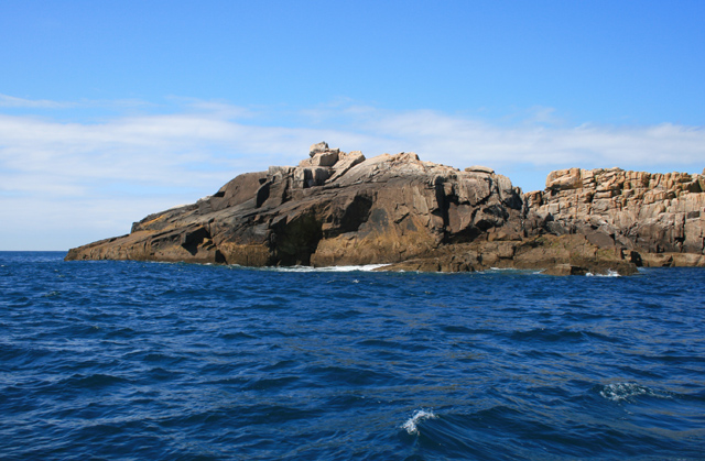 File:South Cuckoo, Scilly Rock - geograph.org.uk - 815621.jpg