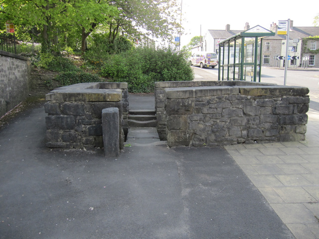 File:St Mary's Well - geograph.org.uk - 2443301.jpg