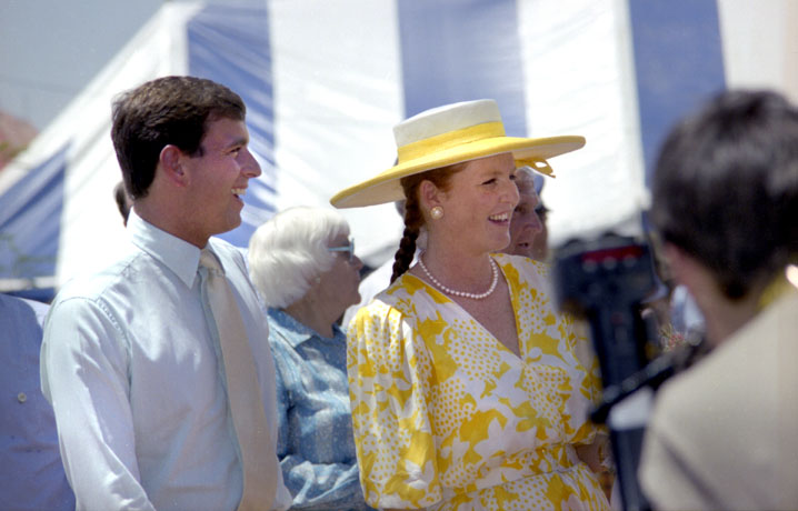 File:The Duke and Duchess of York in Townsville, 1988.jpg