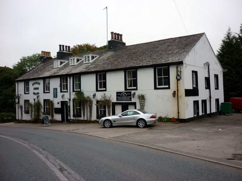 File:The Stanley Arms, Calder Bridge (geograph 3129423).jpg