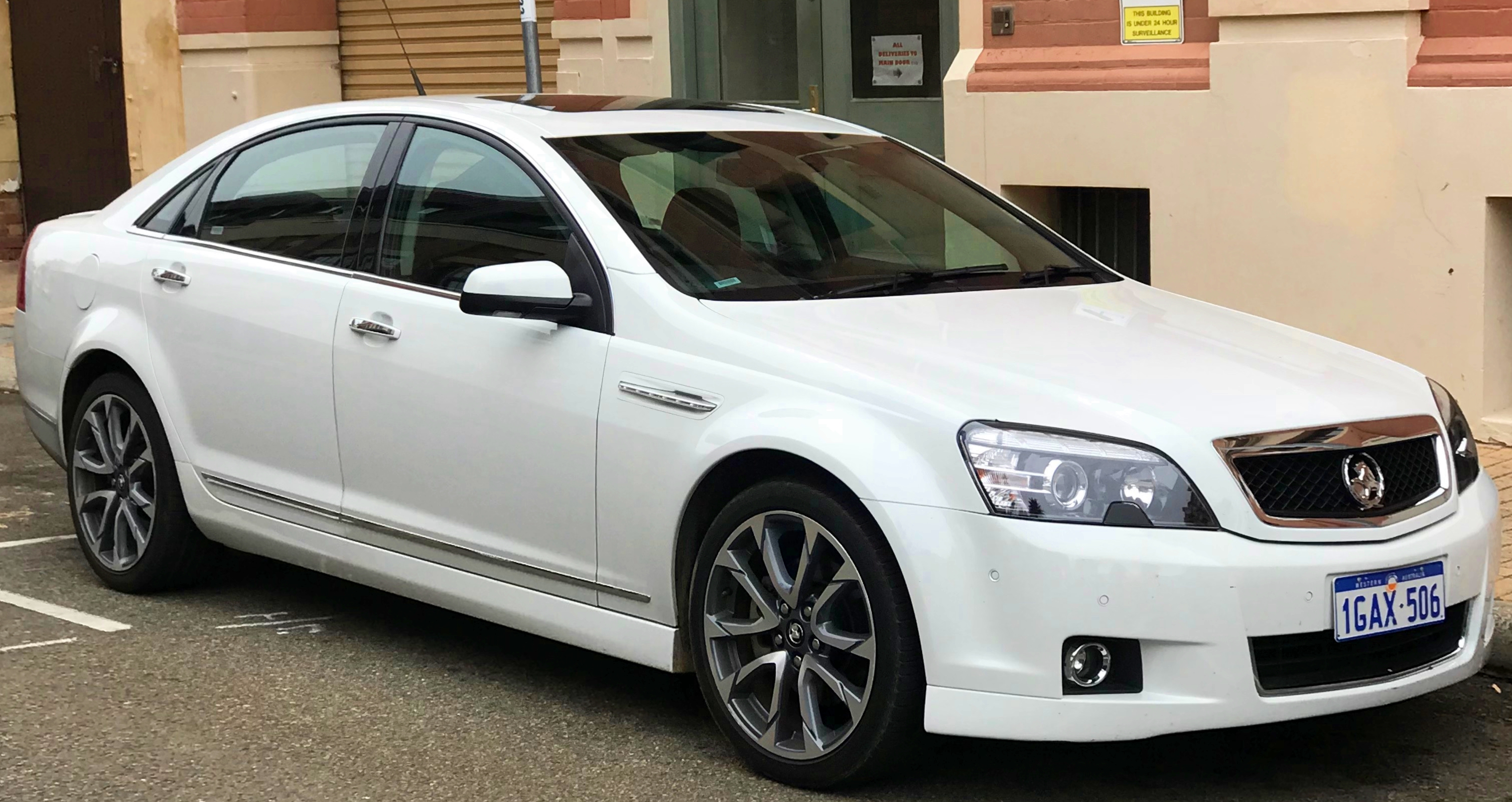 holden caprice interior