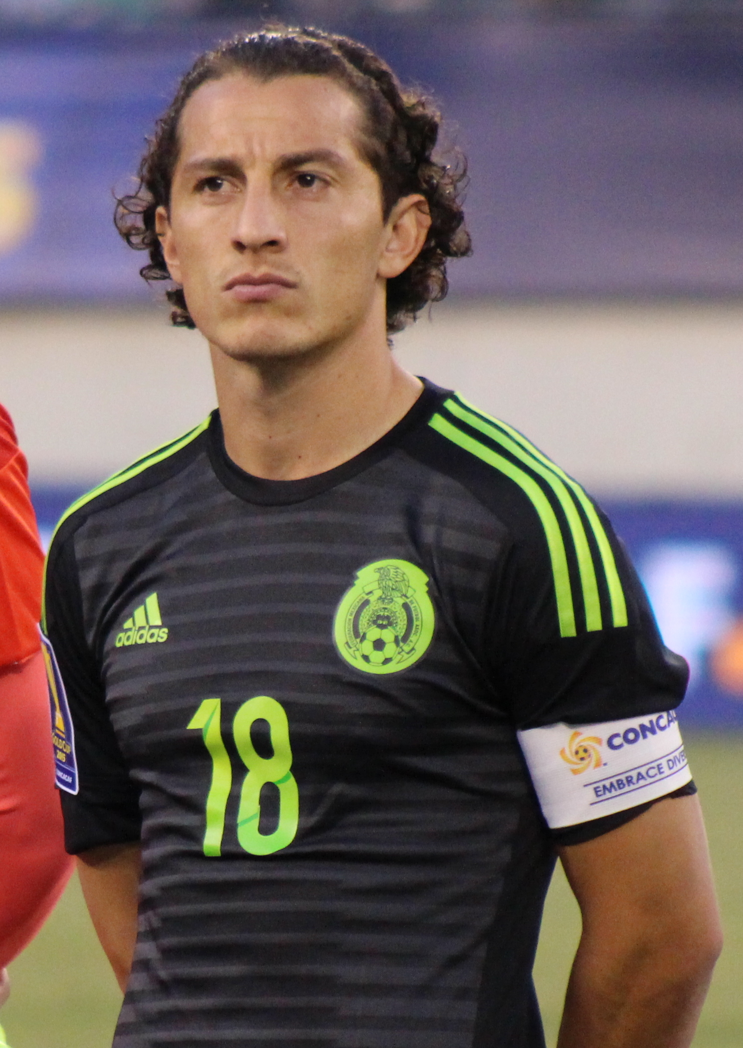 andres guardado real betis jersey