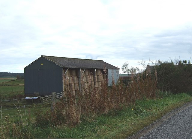 File:Barn at Brewthin - geograph.org.uk - 581600.jpg