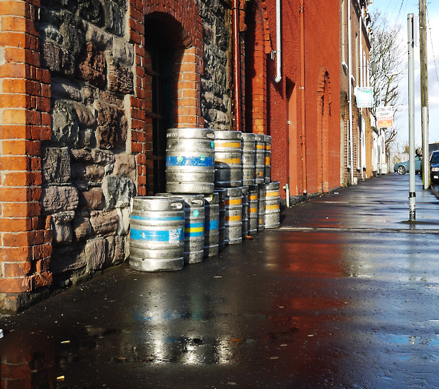 File:Beer kegs, Belfast - geograph.org.uk - 1770138.jpg