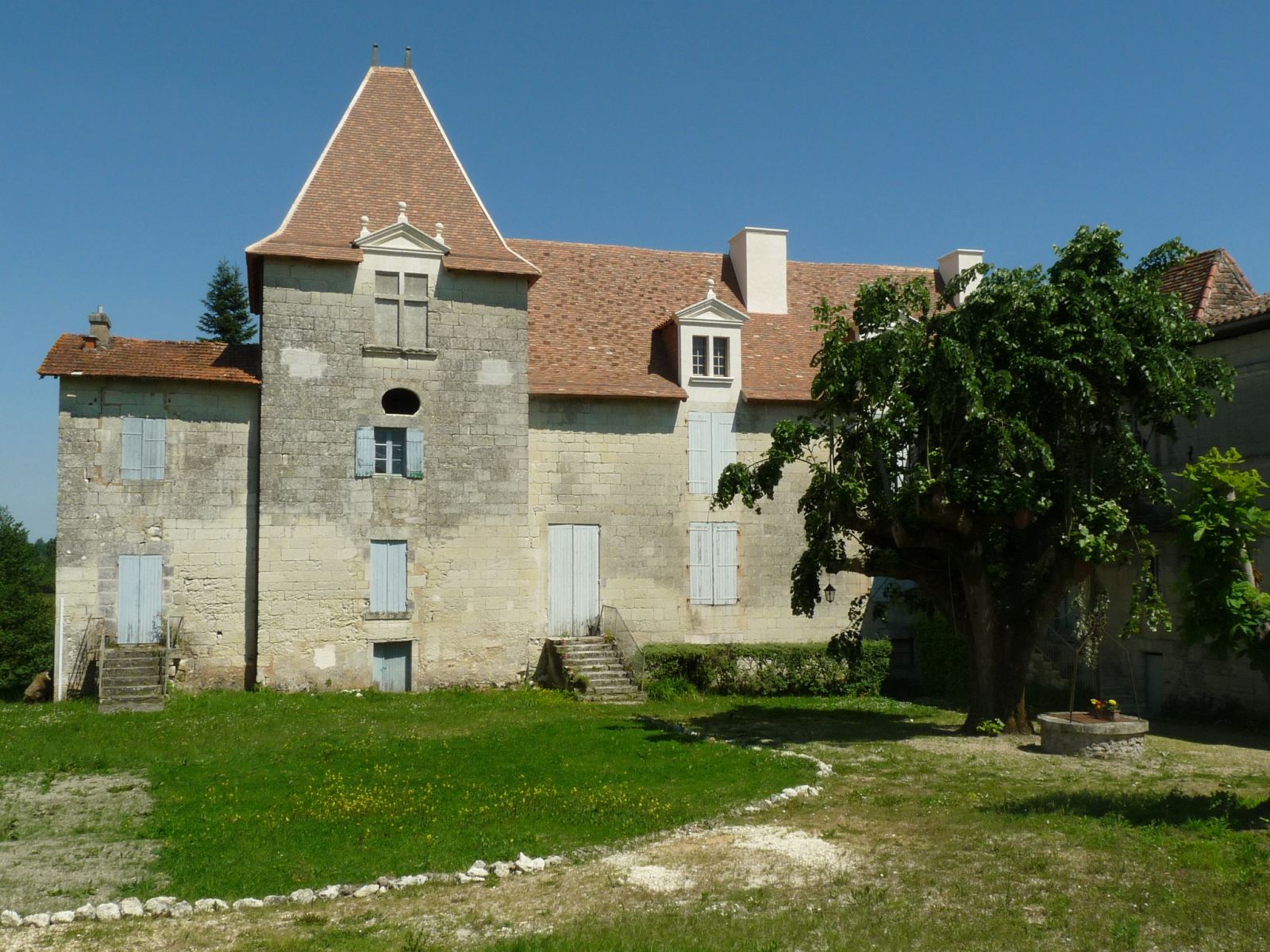 Château de Bonnes  France Nouvelle-Aquitaine Charente Bonnes 16390