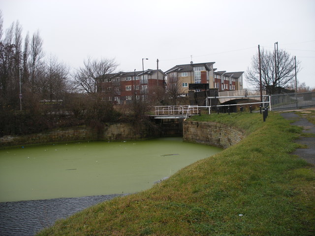 File:Canal basin, bridges and new housing at Swinton - geograph.org.uk - 2747439.jpg