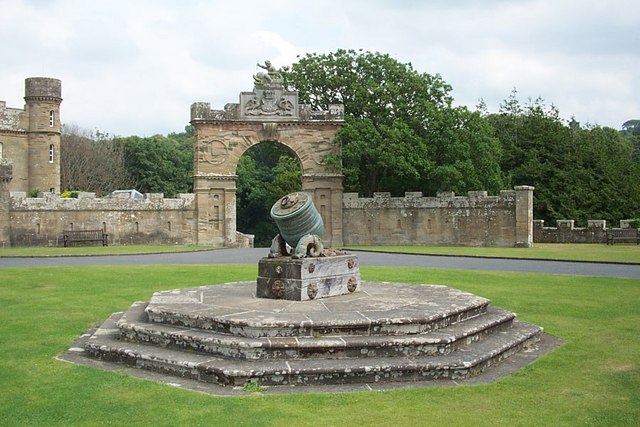 File:Culzean Castle and Country Park - geograph.org.uk - 440004.jpg