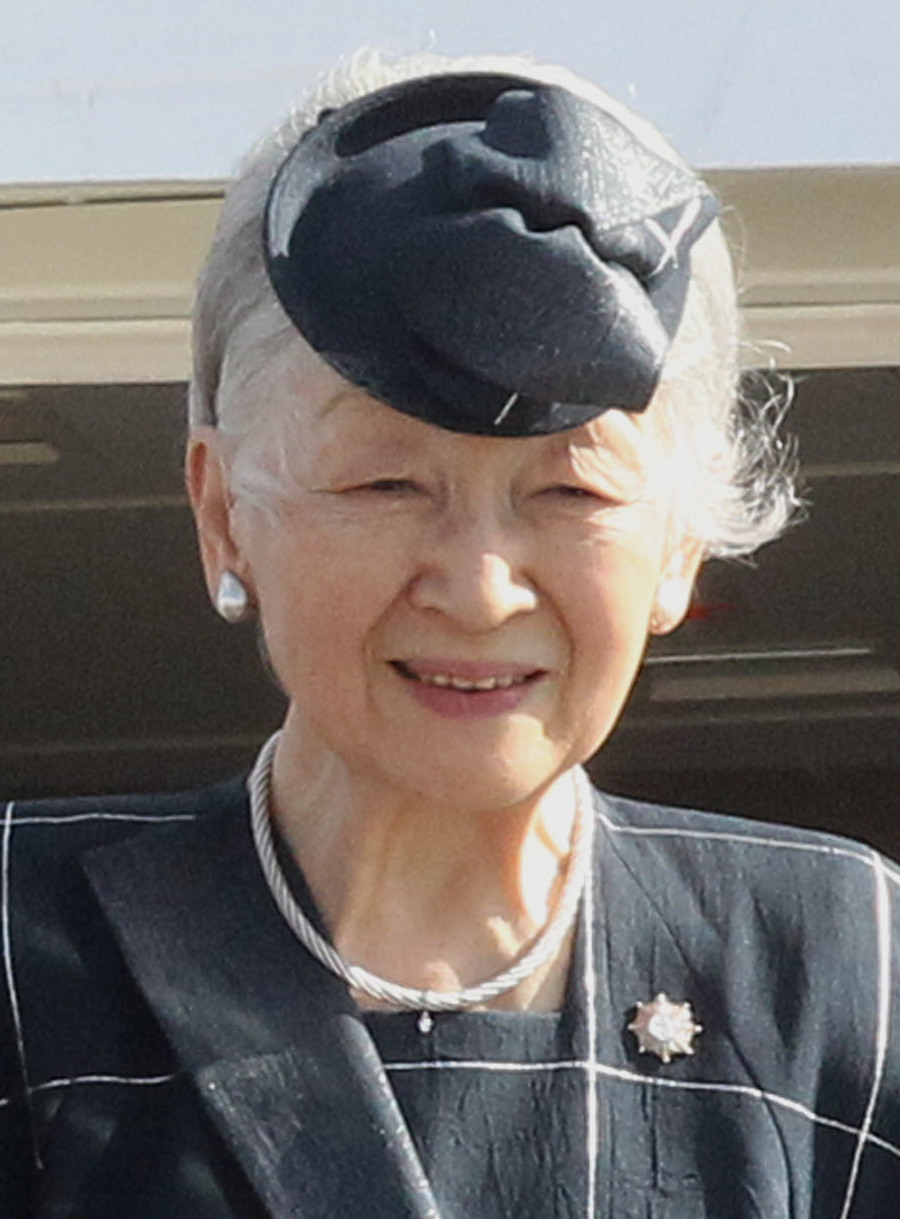 上皇后美智子 - Wikipedia