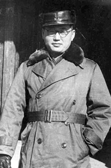 File:Kim Baek-il.jpg