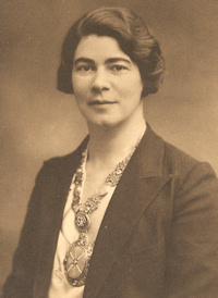 <span class="mw-page-title-main">Kathleen Clark (radiographer)</span> British radiographer (1896–1968)