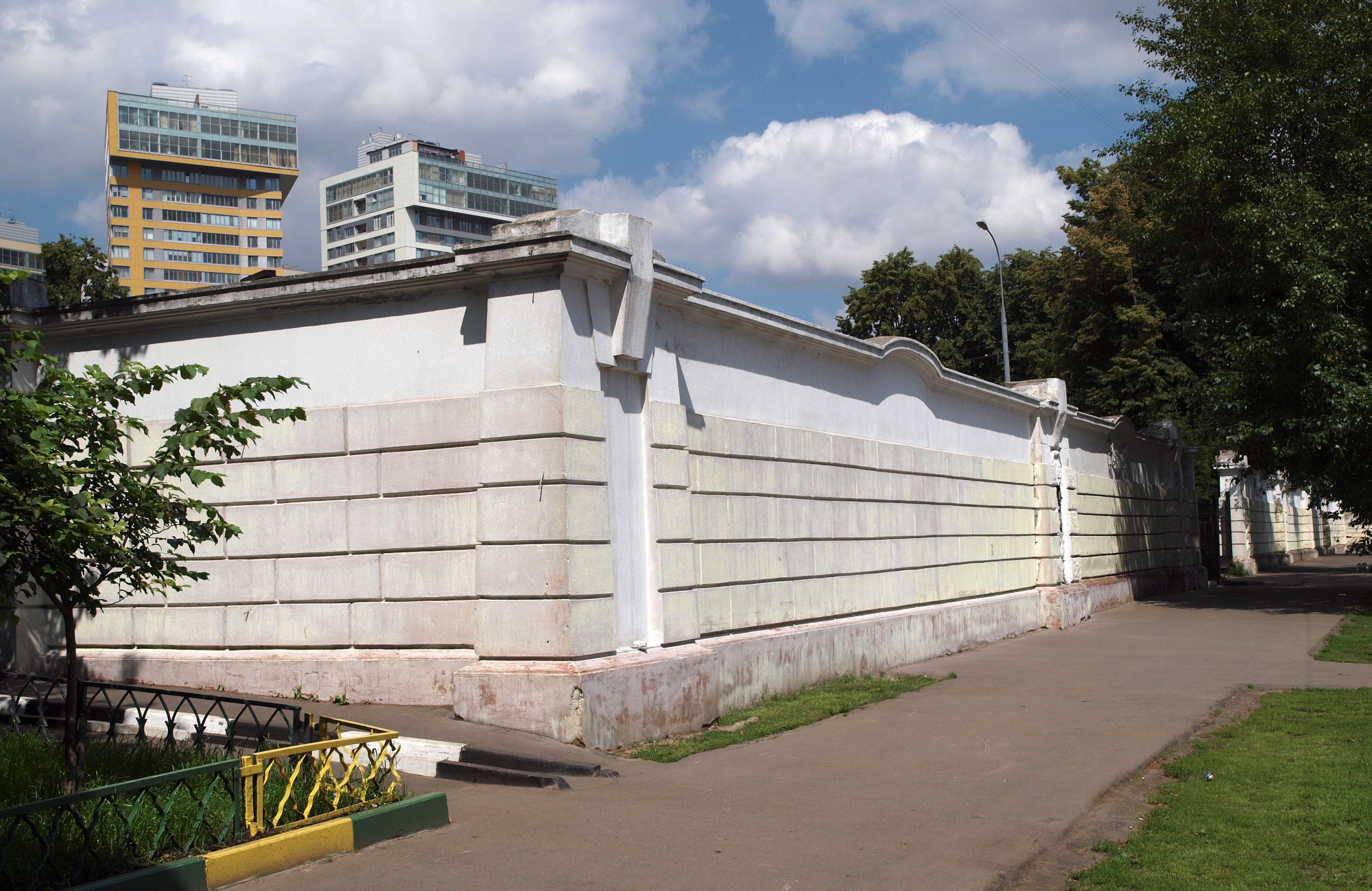 стадион труд в москве