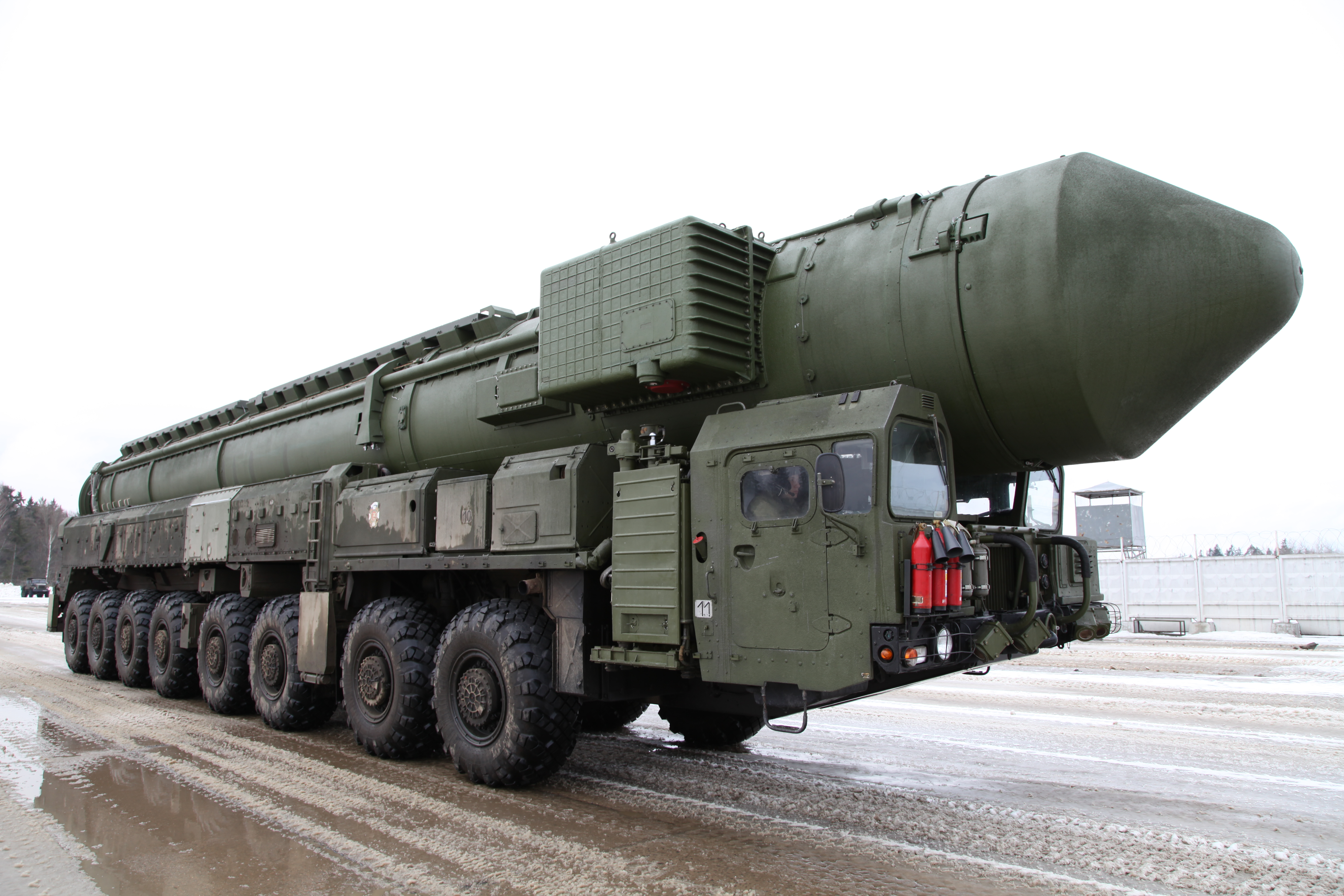 Пусковая установка. РТ-2пм «Тополь» (SS-25);. РС-12м2 Тополь-м. РТ-2пм2 «Тополь-м». Межконтинентальная баллистическая ракета РТ-2пм «Тополь».