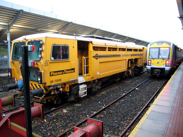 File:Railway vehicle, Bangor station - geograph.org.uk - 704872.jpg