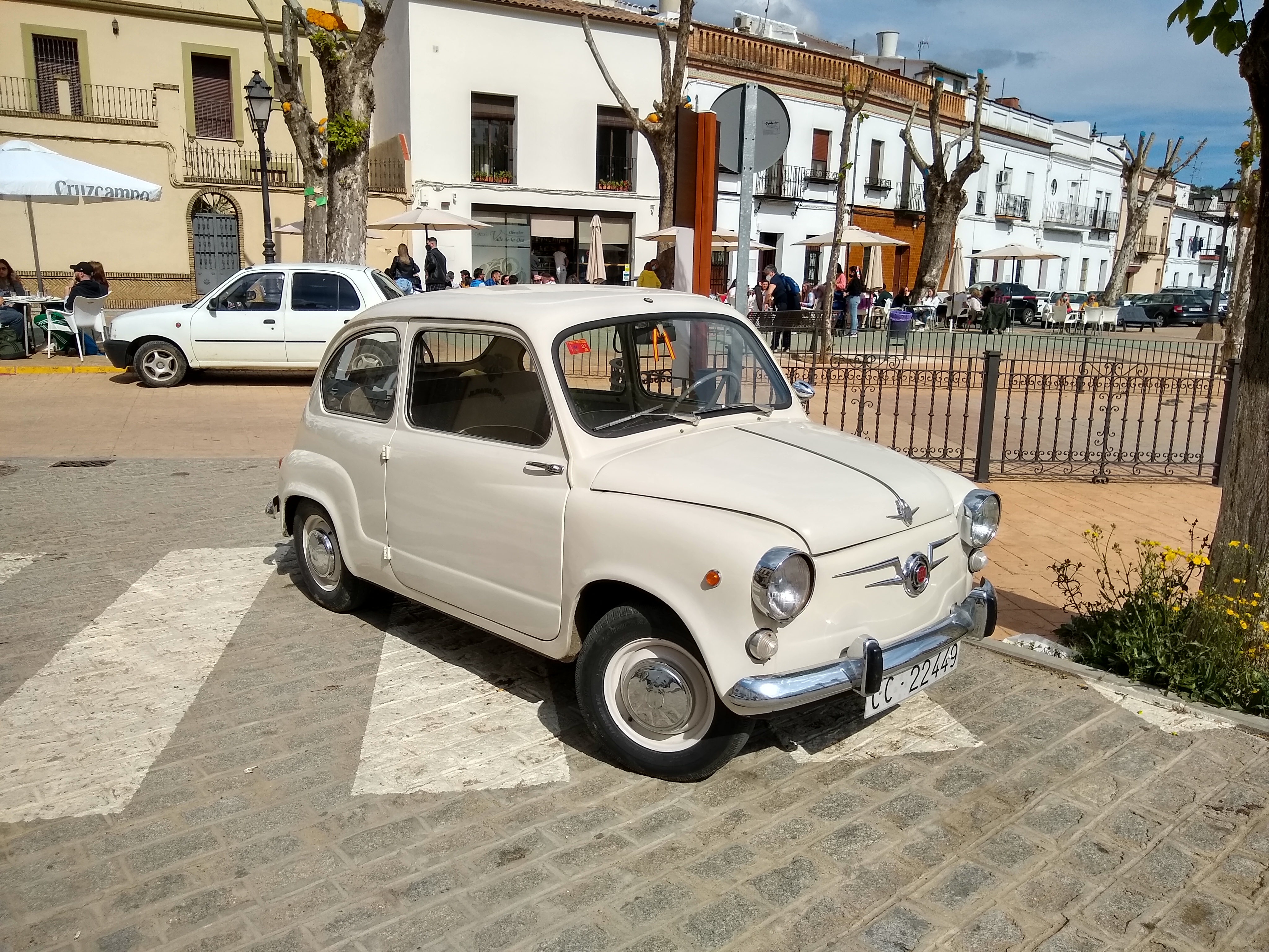 SEAT 600 - Wikipedia