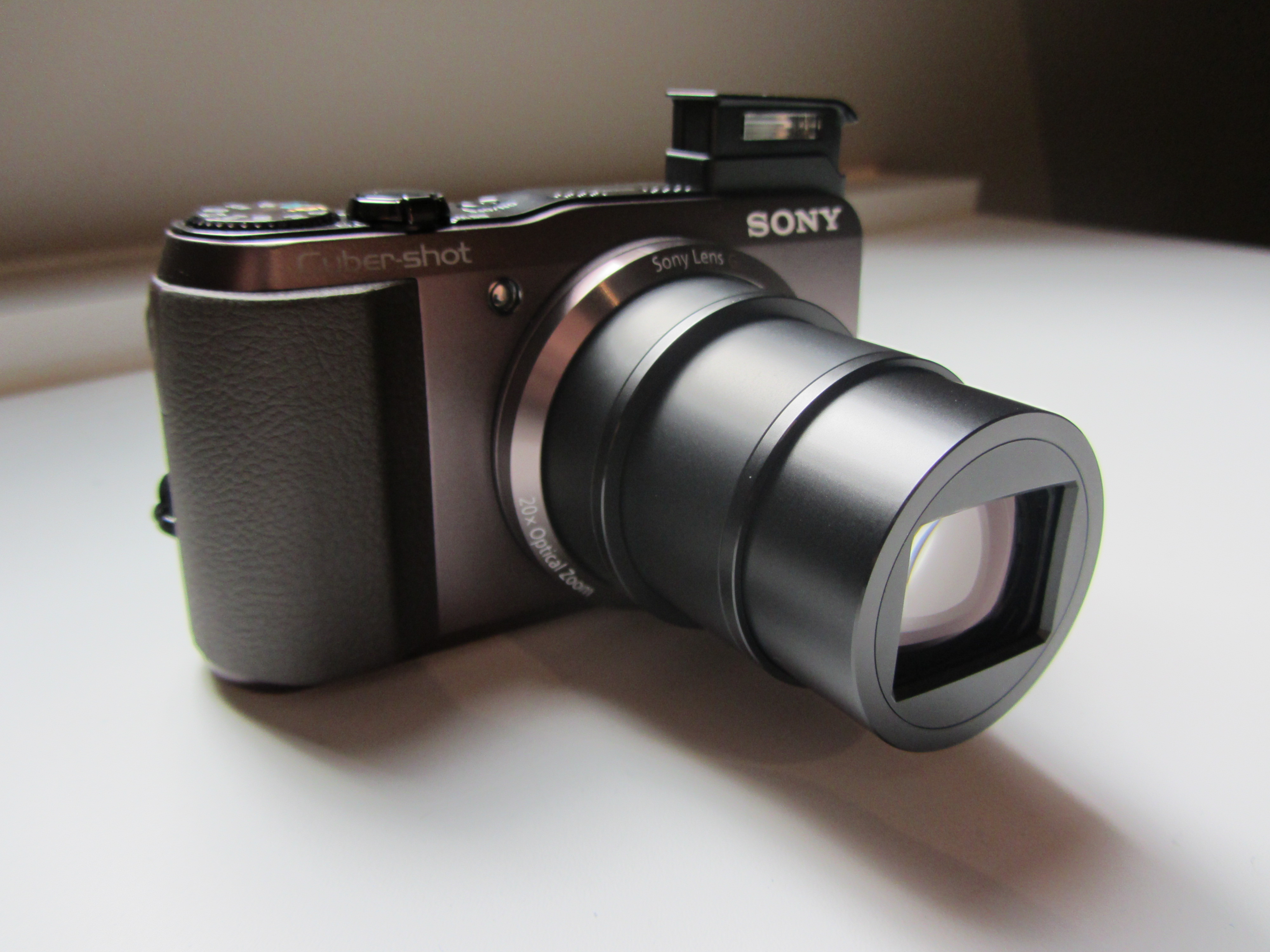 Sony DSC-HX20V 18.2MP Digital Camera - Cameras & photography